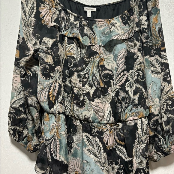 Maurices Tops - MAURICE'S  Women’s Ruffle collar multi color shirt